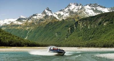 Photo courtesy of Dart River Safaris