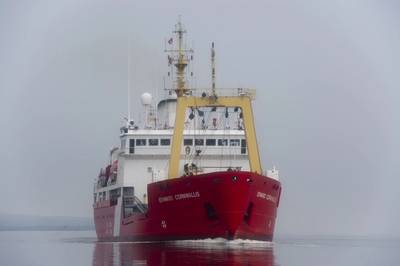 File photo: CCGS Edward Cornwallis (Photo: Ernesto Hernandez Fonte, U.S. Coast Guard)