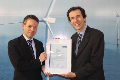 Picture from left to right: Holger Trecksel, Head of Business Development and Sales, GL RC hands the certificate over to Yves Vanlinthout from CG.