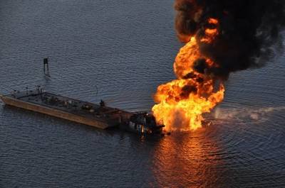 Pipeline Fire 15, March 2013: Photo credit USCG