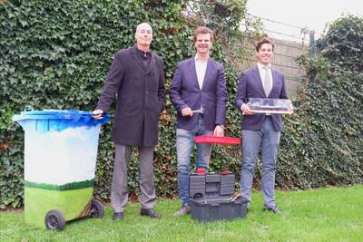 From left to right: Paul Ganzeboom (CEO Attero), Wouter Zijlmans (CEO Nordsol) and Ronald van Selm (CTO Titan) met at the site for the new bio-LNG production plant to start their collaboration. (Photo: Titan)