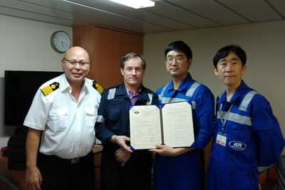 left to right, Capt. Kyaw Myint (SONGA HAWK master), Mijo Banicek (Songa Ship management electrical superintendent), Jeoung-kyu Lim and Sang-hoon Choi from KR’s Cyber Certification Team.  (Photo: KR) 