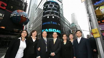   Sino-Global executives after the company's Nasdaq listing (photo courtesy of Sino-Global Shipping America)