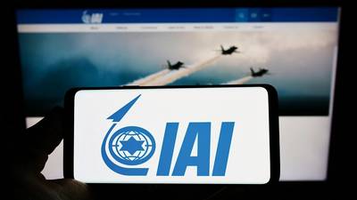 State-run Israel Aerospace Industries (IAI) said on Wednesday it signed a deal to sell its BlueWhale autonomous submarine system to the Greek Navy. Credit: Adobe Stock/Timon
