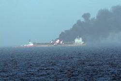 Tanker Ablaze in Persian Gulf: Photo credit USN