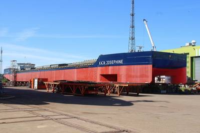 The 818-sq.-m. cargo area floor of the "Kaja Josephine" was completely renewed, a job which required 146 tons of steel. Photo: HansePhotoStralsund/Fraede