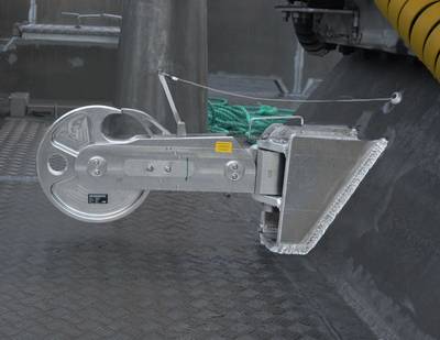 The Henriksen Towing Hook is  available in ten, five and two and half ton load capacities. (Image: Henriksen)