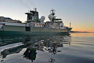       The RV Falkor (Photo courtesy of the Schmidt Ocean Institute)