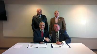 The signing of the ACP / Port of Lake Charles cooperation agreement(image: courtesy ACP)