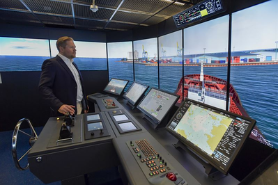 The Wärtsilä navigation simulator is an essential enabler in the ISTLAB project aimed at creating a testing environment for smart autonomous vessels. Photo: SAMK / Pekka Lehmuskallio