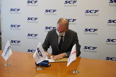 Igor Tonkovidov, President and CEO of PAO Sovcomflot at the signing. Photo courtesy Sovcomflot.