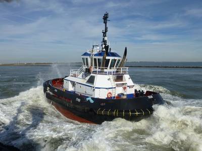 Tugboat Zeus: Photo courtesy of Robert Allan