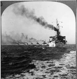 USS Connecticut (BB-18), leading the Atlantic Fleet to Sea, circa December 1907, probably at the start of the cruise around the world. (Photo: The Navy Department Library)