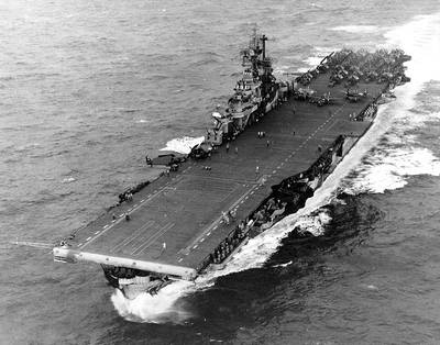 USS Intrepid (CV-11) (U.S. Navy photo)