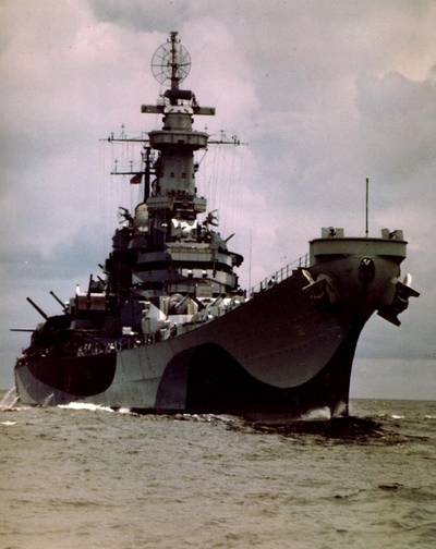 USS Missouri (BB-63). (Official U.S. Navy Photograph, U.S. National Archives collection)