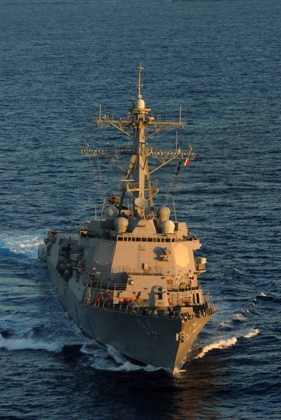 USS Nitze (U.S. Navy photo by Steve Smith)