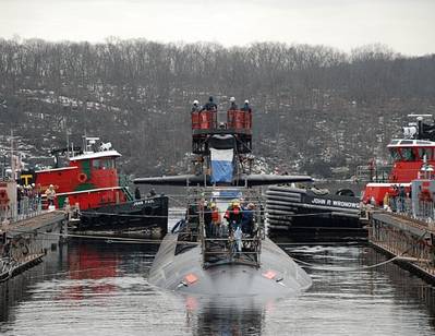 USS Pittsburgh un-docking: Photo credit USN