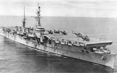 USS Saipan (U.S. Naval Historical Center Photograph.)