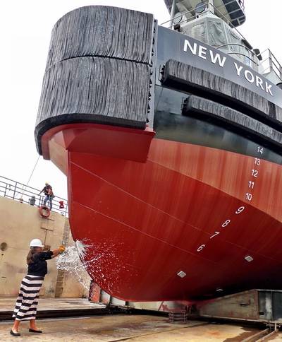 Vane tugboat New York being christened by St. Johns Ship Building Human Resources Manager Carla Newkirk (Photo: Vane Brothers)