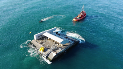 WaveRoller towed in to position off the coast at Peniche in Portugal. (Photo: AW-Energy) 