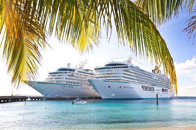 Crystal Cruise ships alongside:Image credit Crystal Cruises