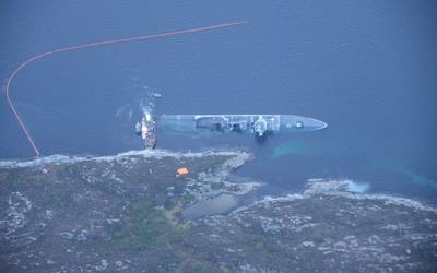 NCA's surveillance aircraft LN-LYV flew over the incident site on November 9, 2018. Photo: The Norwegian Coastal Administration (NCA) - CC BY-NC 2.0
