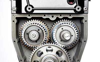 OXE’s gear box eliminates beveled gears and transfer shafts, the weakness found in other outboards and inboards. The commonly used dog clutch system used mainly on outboard systems has been substituted with more sophisticated electro hydraulically operated solution.