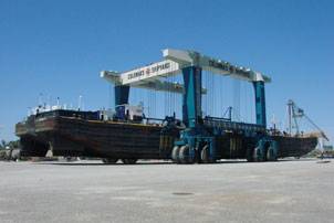 Photo courtesy Marine Travelift, Inc.