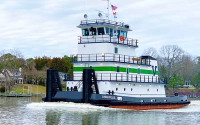 Vane Brothers’ new, 3,000-horespower push tug, the Annapolis, moves along Maryland’s Wicomico River. (Photo: Vane Brothers)