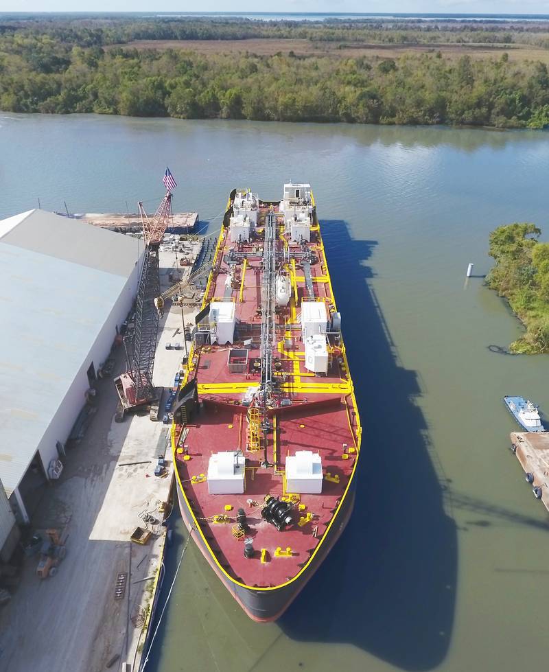 Spotlight On Petroleum Barge Power