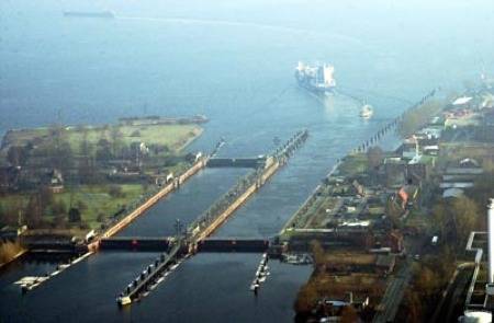 Kiel Canal Shuts: Major European Disruption Expected