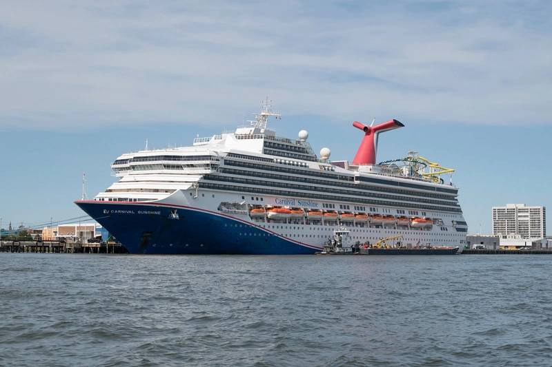 Carnival Raises Revenue Forecast On Document Cruise