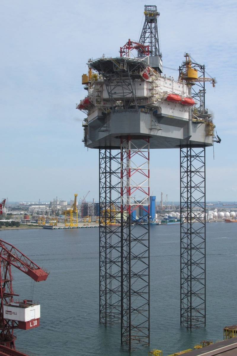Keppel FELS Deliver Second Hercules Offshore Rig