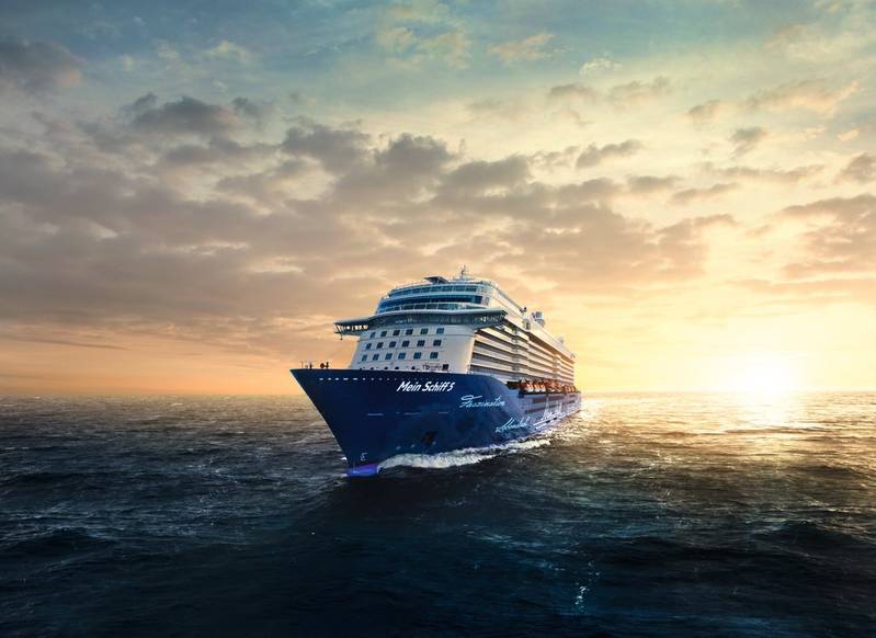 TUI Cruises Orders Two LNG Newbuilds