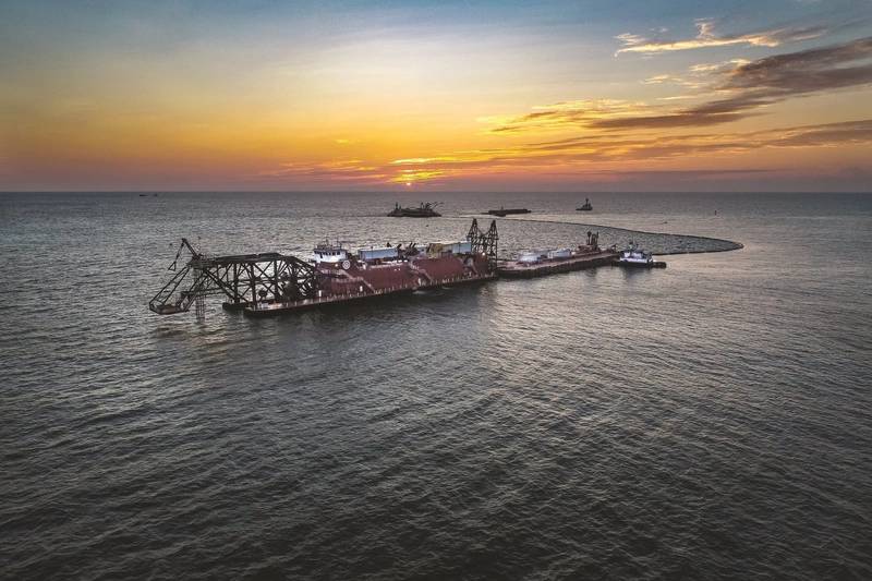 great lakes dredge and dock remediation divestiture