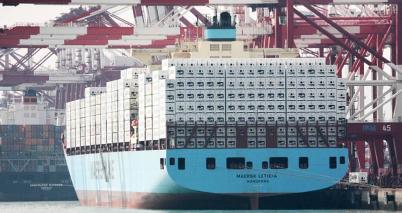refrigerated container maersk