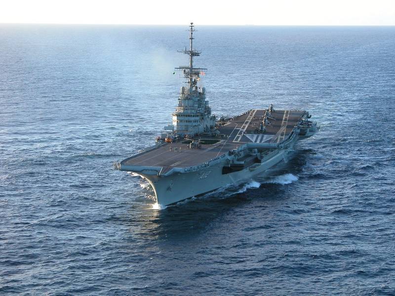 Brazil Scuttles Decommissioned Aircraft Carrier Despite