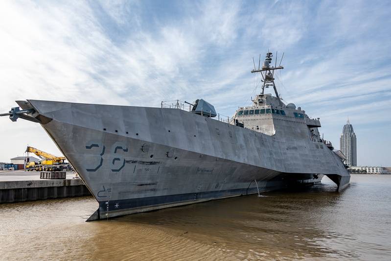 Austal USA Delivers Future USS Kingsville