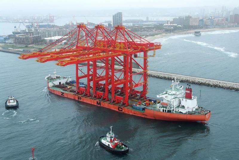 New Tandem Lift STS Cranes For DCT