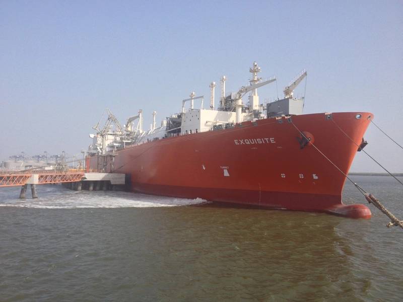BMT, Endeavour Energy Win Africa’S LNG Import Terminal
