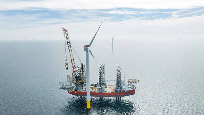 Cadeler installing Siemens Gamesa 11MW turbines in Holland in 2023. Image courtesy Cadeler