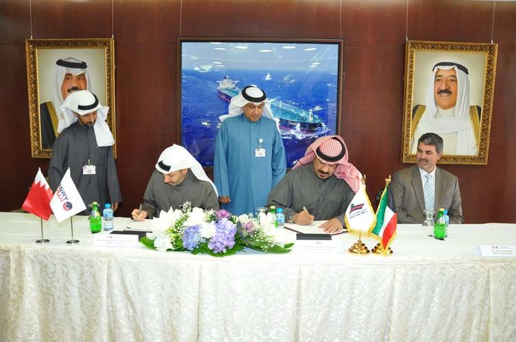 ASRY Chairman Shaikh Daij and KOTC Chairman Shaikh Talal sign agreement (Photo: ASRY)