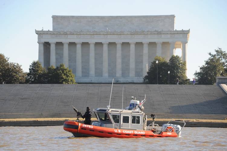 Coast Guard photo by Petty Officer 3rd Class Lisa Ferdinando