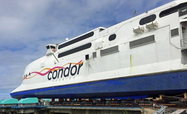 Condor Rapide Bow (Photo:Deep South Media) 