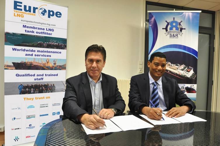 Dr. Patrick Cheppe, CEO of Europe Technologies Group, and Wilfred de Gannes, Chairman & CEO of the Shipbuilding and Repair Development Company of Trinidad and Tobago Limited, signe the MOU in Nantes, France on November 25, 2016. (Photo: SRDC)
