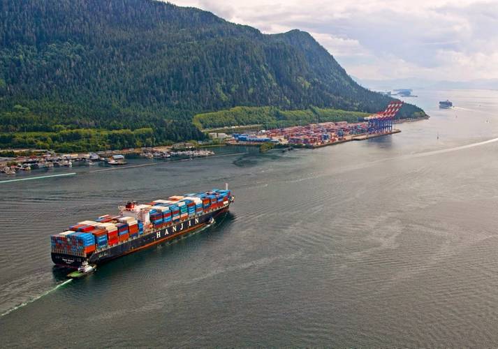 Tugs escort a container vessel to Fairview Container Terminal (Image credit: Prince Rupert Port Authority)