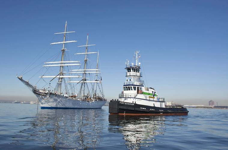 Fort Schuyler alongside the 100-year-old Statsraad Lehmkuhl when the Norwegian three-masted steel barque recently sailed into Baltimore Harbor (Photo: Vane Brothers)