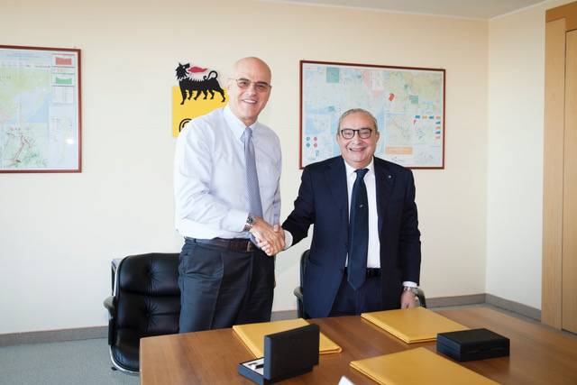 From left: Claudio Descalzi and Giuseppe Bono (Photo: Fincantieri)