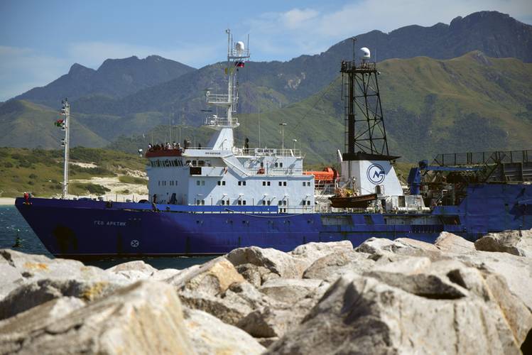 Geo Arctic Seismic Vessel entering into Fort Dauphin harbour in Southern Madagascar at the end of the most recent seismic survey.