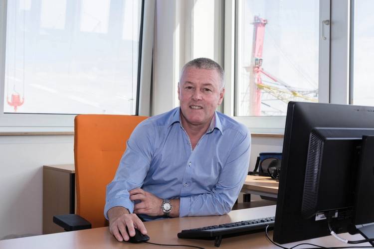 Gordon Clark will develop a maritime sales division out of Sydney/Australia (Photo: Liebherr)